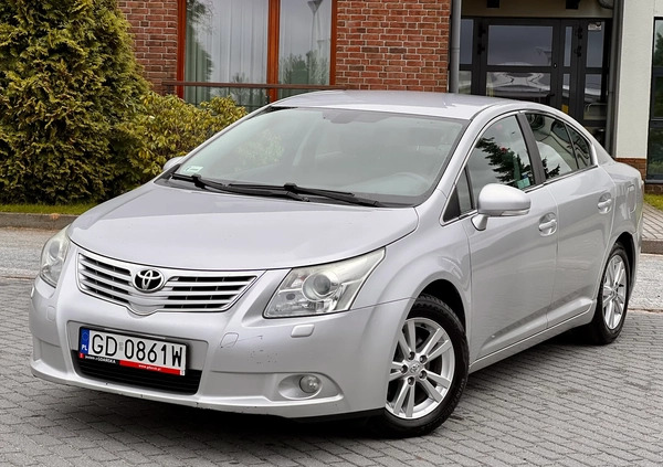 Toyota Avensis cena 26999 przebieg: 214299, rok produkcji 2009 z Darłowo małe 277